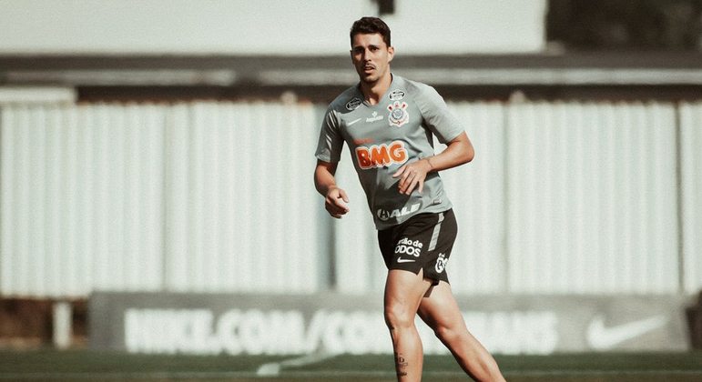 Danilo Avelar, ex-jogador do Corinthians