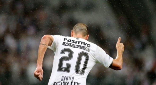 Danilo está no Corinthians desde 2010