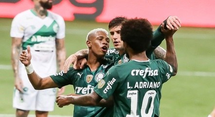 Danilo fez um belo gol para empatar o jogo