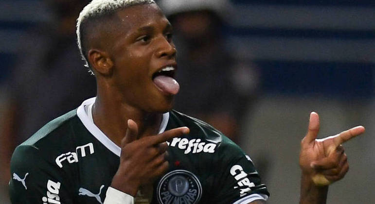 Danilo vem acumulando partidas excelentes pelo Palmeiras. Versátil, vibrante e talentoso