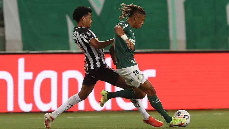 Danilo - Posição: Volante - Jogos disputados na Libertadores 2021: 13 - Gols marcados: - 1 - Assistências: 1