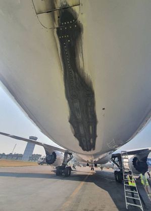 Danos estruturais no Boeing 787-9, da Ethiopian