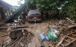 O Centro Nacional de Furacões dos Estados Unidos (NHC) alerta para os efeitos ainda duradouros de possíveis 'inundações catastróficas e perigosas em diversas partes da América Central, além de deslizamentos'