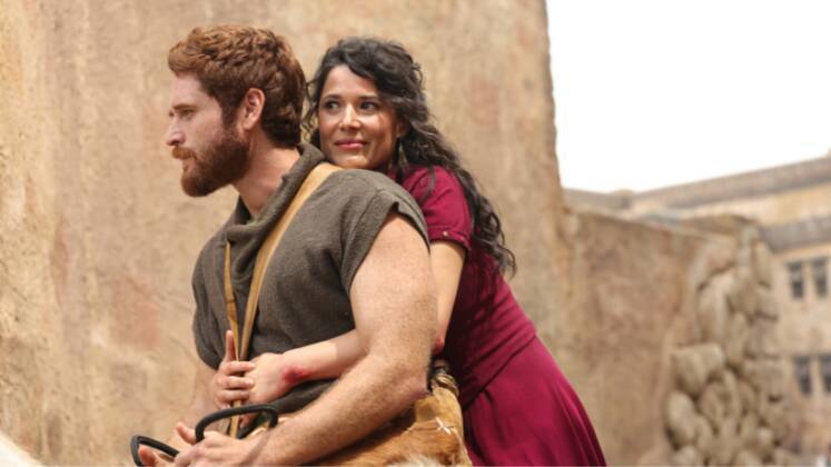 A chegada de Hagite (Manuela Monte) em Reis — A Conquista movimentou o episódio desta quinta-feira (4). Davi (Cirillo Luna) encontrou a moça machucada e a socorreu. Depois, ele descobriu que a israelita estava fugindo de Jebus porque ia ser entregue — contra a vontade dela — em casamento para um homem. Foi assim que o rei decidiu levá-la para se refugiar em Hebrom. A seguir, veja como foi a repercussão dos internautas no Twitter! 