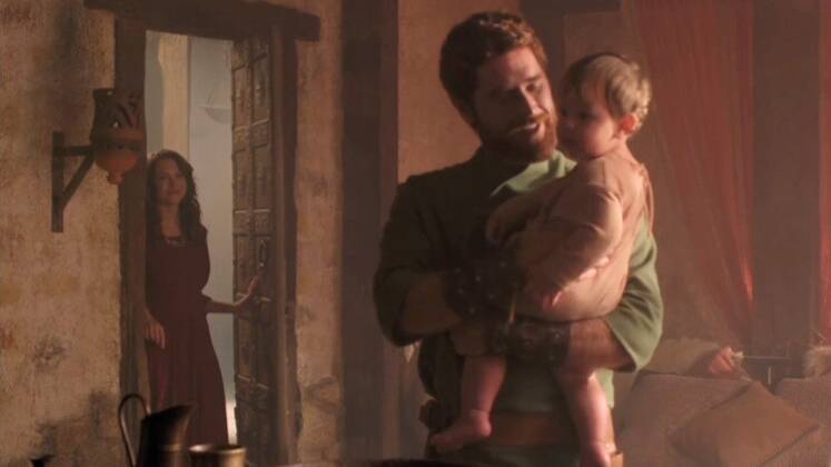 O casal Davi e Abigail protagonizaram um belo musical em Reis — A Conquista e provaram que além de atores, também são cantores talentosos. 'Eles cantam para o
filho, Quileabe. Até hoje me emociono pensando nesse momento', revelou Maiara.  