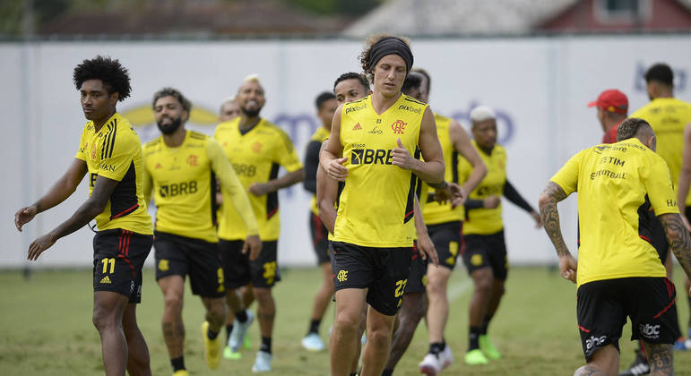 David Luiz em treino do Flamengo no CT do Ninho