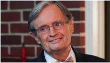 Ator David McCallum, estrela de 'NCIS', morre aos 90 anos 