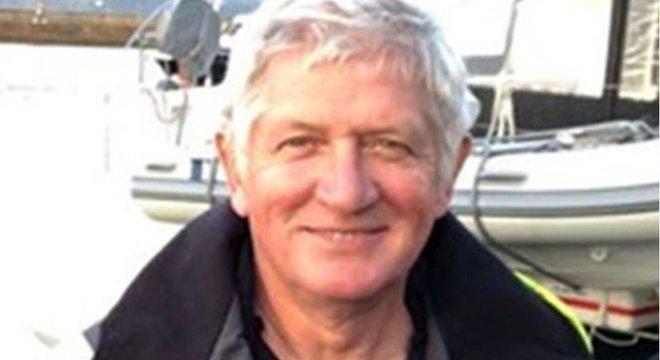 David Smith teve seu barco atacado por um grupo de orcas perto da costa portuguesa