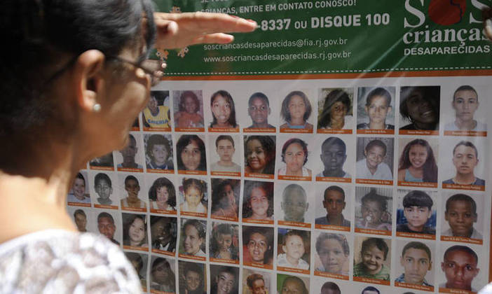 De acordo com o Anuário Brasileiro de Segurança Pública de 2021, divulgado no mês de julho do ano passado, cerca de 63 mil brasileiros desapareceram em 2020, incluindo Jean. Por outro lado, pouco mais de 30 mil foram encontrados.
