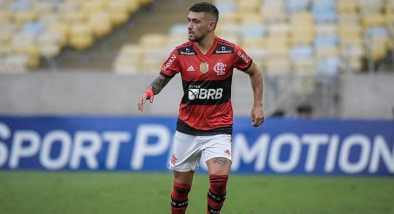 De Arrascaeta (meia - 27 anos - Flamengo)