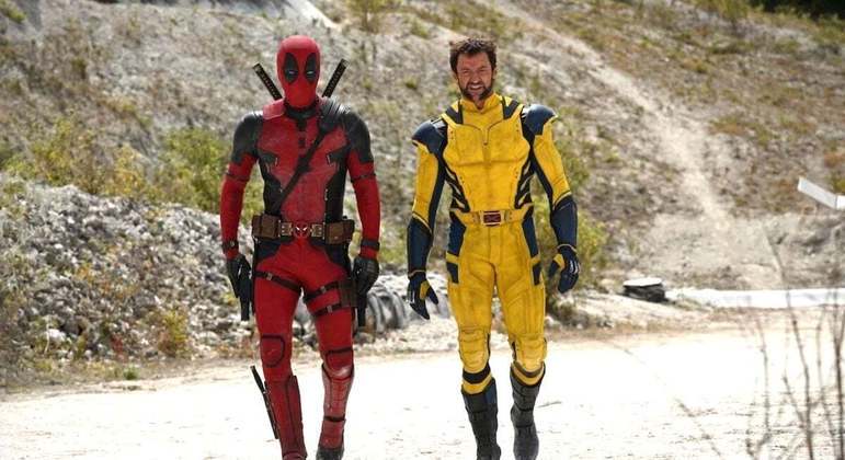 Deadpool e Wolverine em cenário de Deadpool 3
