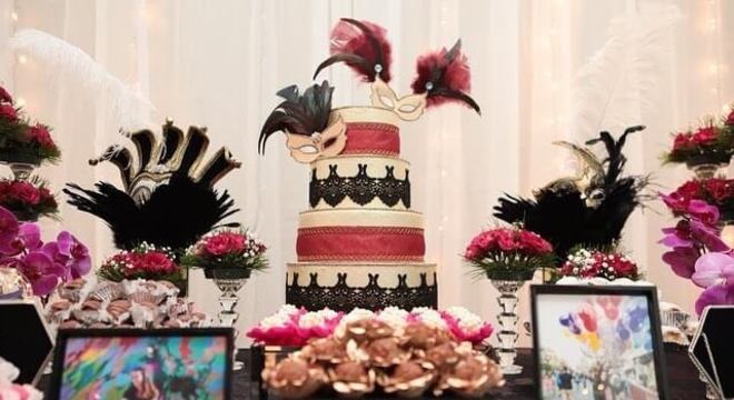 Decoração baile de máscaras