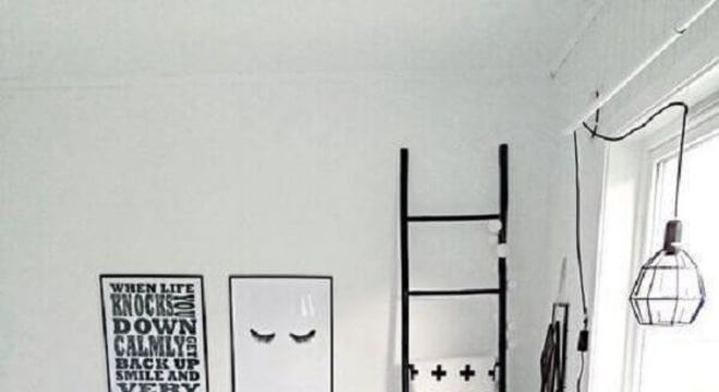decoração de quarto de moça minimalista branco e preto Foto Pinterest
