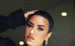 Demi Lovato teve uma overdose quase fatal em 2018, quando misturou ecstasy, metanfetamina, cocaína, maconha, Oxycontin  e álcool. Ela contou detalhes do momento tenso no documentário Dancing with the Devil. Apesar de ter passado um tempo sóbria, em janeiro deste ano a cantora foi internada novamente em uma clínica de reabilitação para tratar a dependência química
