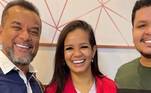 No Câmera Record, Roberto Cabrini entrevistou a dentista Jamillly Correa, acusada de negligência médica. Ela foi responsável por aplicar 24 facetas de porcelana no funcionário público Luiz Carlos das Dores (esq.). O paciente morreu na UTI de um hospital, vítima de infecção generalizada quase dois meses depois. Acompanhe