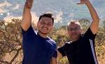 Segundo Benedito Antonio Junior, companheiro de Luiz, ele procurou Jamilly para realizar o procedimento em ambos. O comerciante conta que o parceiro estava prestes a se aposentar e, por isso, queria realizar o sonho de arrumar o sorriso 