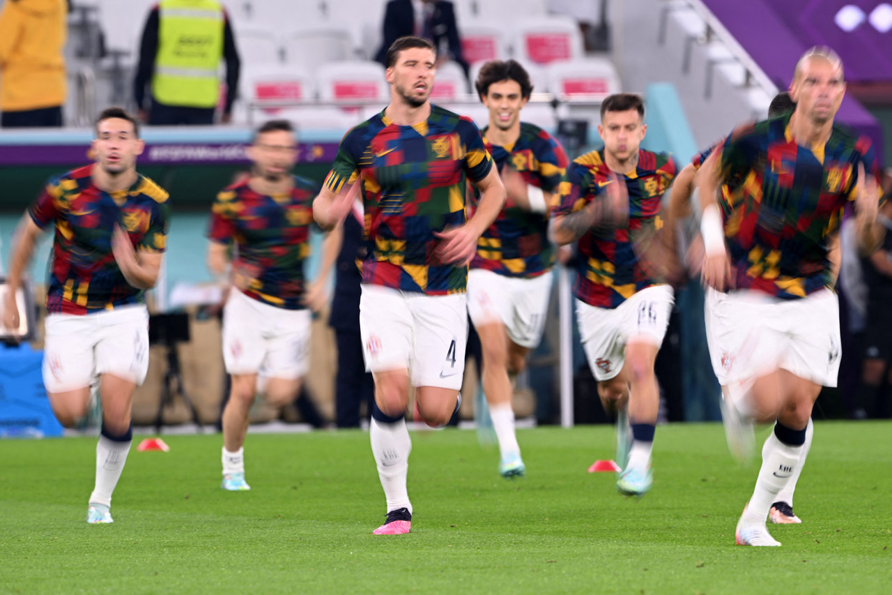 VM-PROG] Uniformes de Marrocos e Portugal confundem torcida