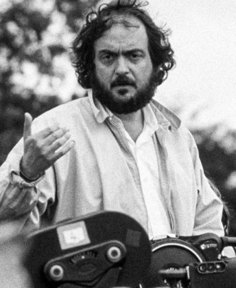 Depois de se tornar um “Best Seller” de sucesso, o livro inspirou o diretor Stanley Kubrick a adaptar a história para o cinema.