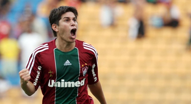 Depois de ser peça importante na Libertadores de 2008, Conca conquistou os corações dos tricolores de vez em 2010 ao ser protagonista da conquista do tricampeonato brasileiro. Uma segunda passagem conturbada e a ida ao rival Flamengo em 2017 abalaram, de certa forma, a idolatria do argentino, mas não apagaram os bons momentos dele com a camisa do Fluminense. No total, Conca entrou em campo 207 vezes pelo Tricolor, com 39 gols e 55 assistências. 