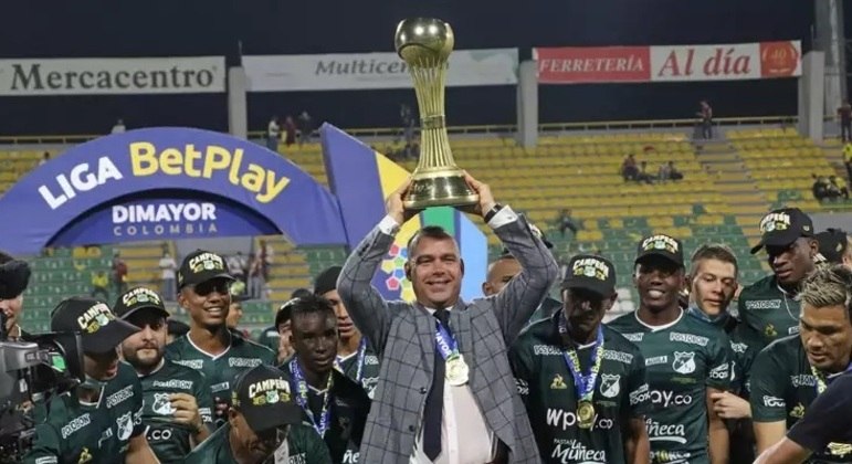 Deportivo Cali comemorou título nacional em 2021
