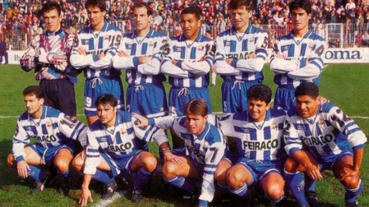 Deportivo La Coruña - Campeonato Espanhol, temporada 1993/1994 - Tinha cinco pontos de vantagem a cinco rodadas do fim do campeonato.