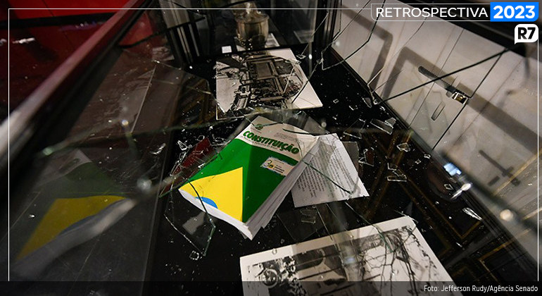 Réplica da Constituição Federal foi roubada de sala do STF