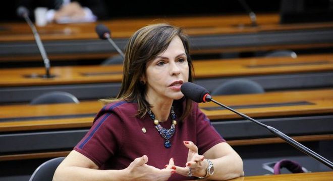 Deputada Professora Dorinha (DEM-TO), relatora da PEC que torna o Fundeb permanente