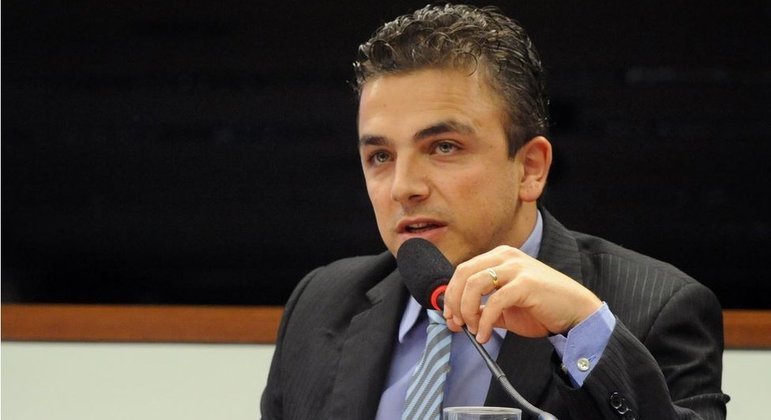 Deputado Aliel Machado - presidente da Comissão de de Ciência e Tecnologia da Câmara