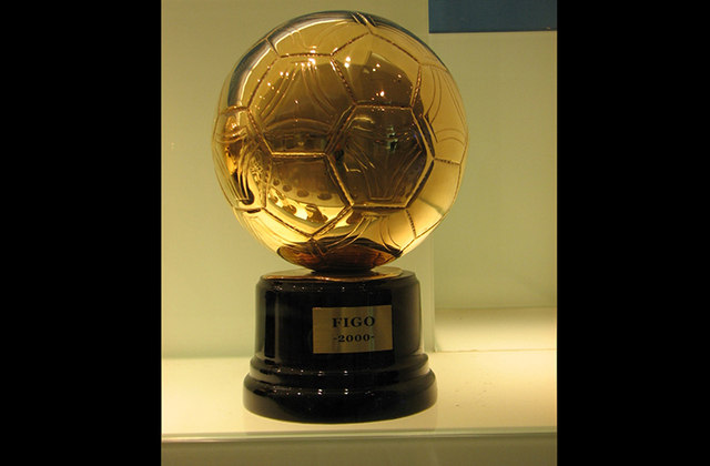 Desde 2007, a organização aceita que qualquer jogador de qualquer parte do mundo ganhe o prêmio. No entanto, até hoje, apenas atletas de clubes europeus levaram o título individual. 