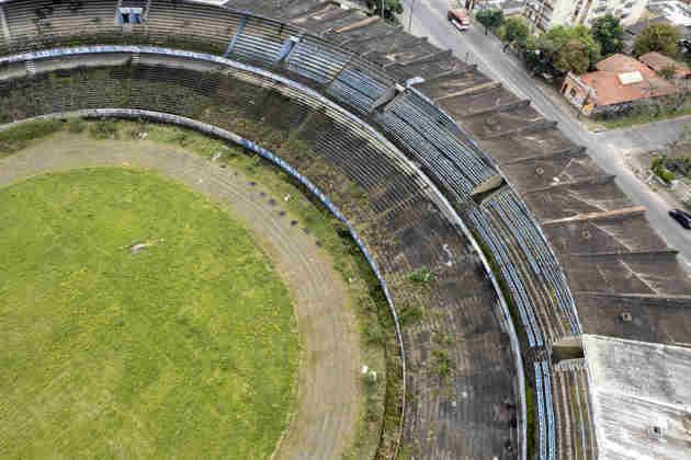 A história do Banco Monumental » São Paulo Antiga