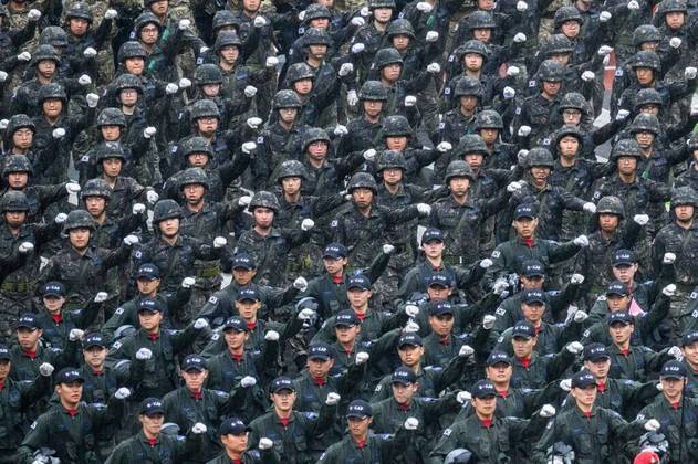 Desfile militar Coreia do Sul