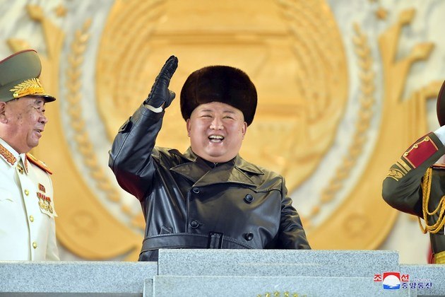 Dias antes, Kim Jong-un já havia dado o aval a disparos de lança-foguetes. 