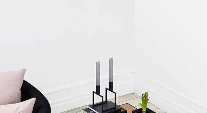 design moderno de mesa de apoio quadrada 