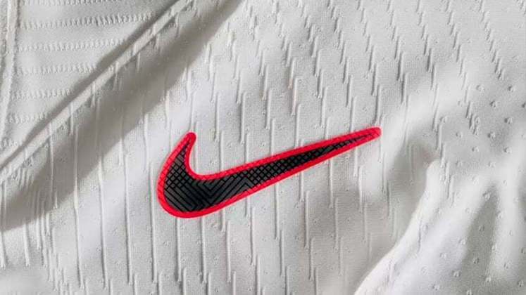 Detalhe da logo da Nike, fornecedora de materiais esportivos do Corinthians