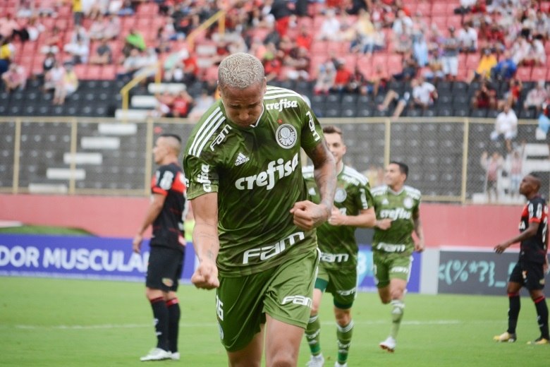 Galoppo lamenta resultado adverso do São Paulo: 'merecíamos