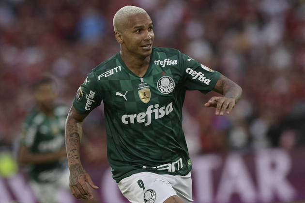 DEYVERSON (Atacante) - Contratado pelo Palmeiras junto ao Levante (Espanha)