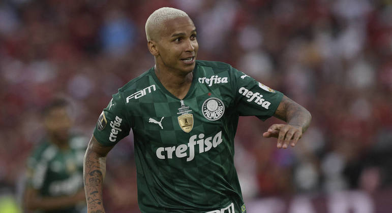 Deyverson: atacante - Palmeiras - 31 anos - contrato até junho de 2022 - valor de mercado: 2,5 milhões de euros (R$ 13 milhões)
