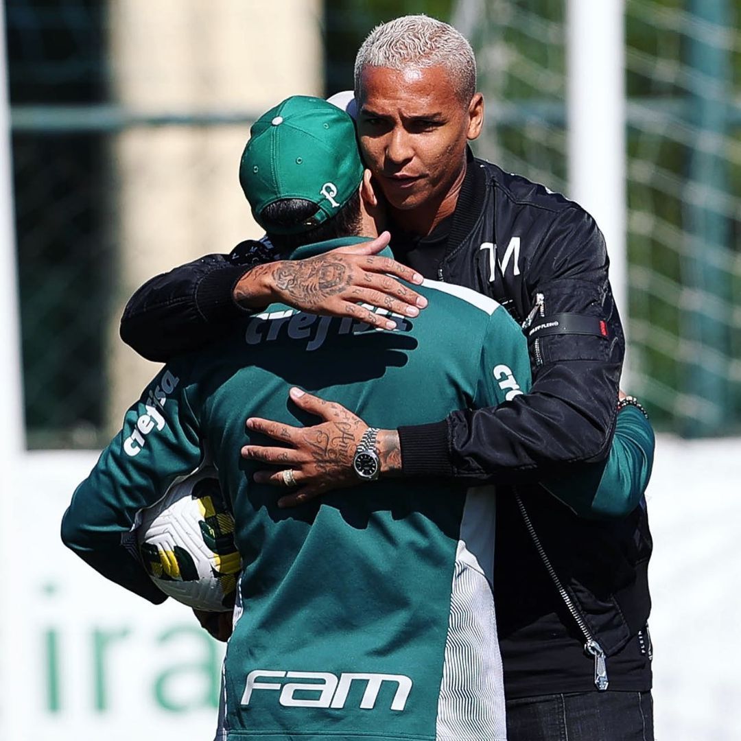 Deyverson Se Despede Do Elenco Do Palmeiras; Veiga Continua Afastado ...