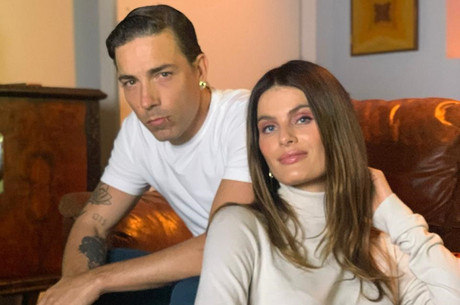 Isabeli Fontana participou do clipe do marido