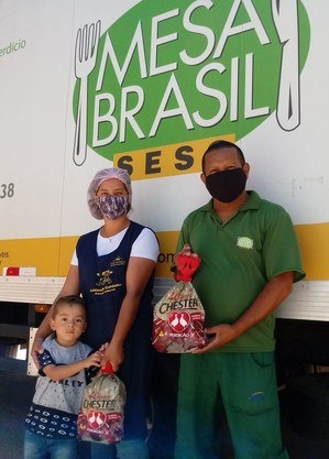 Programa Mesa Brasil Sesc é responsável pela logística e distribuição das unidades de Chester Perdigão no País