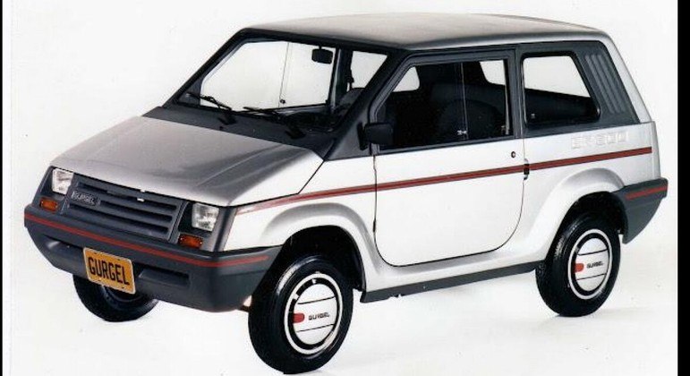 Lançado no Brasil em 1987, o Gurgel BR-800 foi um carro popular 100% nacional