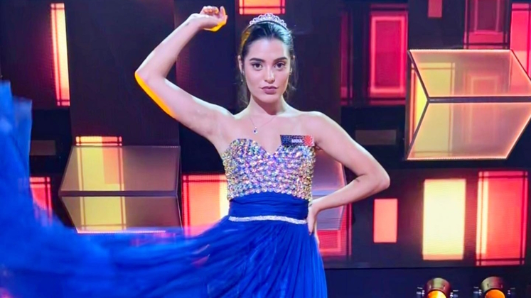 Ao passar pelas duas faces desafiadoras do Canta Comigo, Anna Maz defende que transparecer o sentimento e tocar as outras pessoas é o mais importante de uma apresentação. ''Você tem que fazer o que sabe. As duas músicas que eu cantei, já conhecia e cantava, então não me preocupei com técnica e afinação. Só fui fazer o que estava treinada, sem ficar pensando muito, porque desconcentra.'', aconselha.Fique ligado, pois o Canta Comigo 5 vai ao ar aos domingos, às 18h, na tela da Record TV. Você também pode acompanhar todas as novidades no site oficial do reality musical!