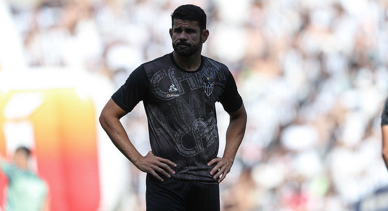 Atacante Diego Costa teve visto de trabalho negado para jogar na Inglaterra