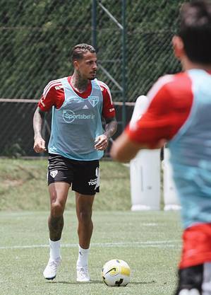 Diego Costa em treino pelo São Paulo