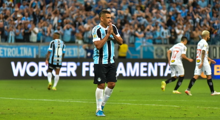 Grêmio caiu para a Série B do Campeonato Brasileiro pela terceira vez em sua história