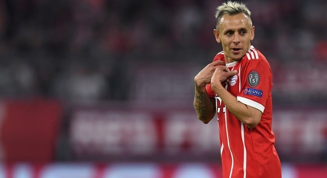 Rafinha (Lateral) - Bayern de Munique
Contrato até 30/06/2019
(Foto: AFP)
