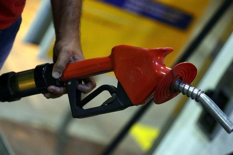 Petróleo no mercado internacional afeta preços