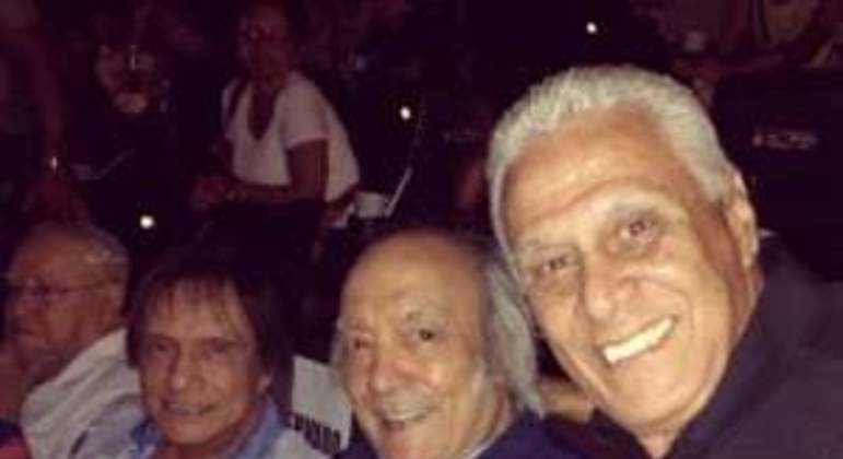 Dinamite, Roberto Carlos e Erasmo Carlos (Reprodução / Facebook)
