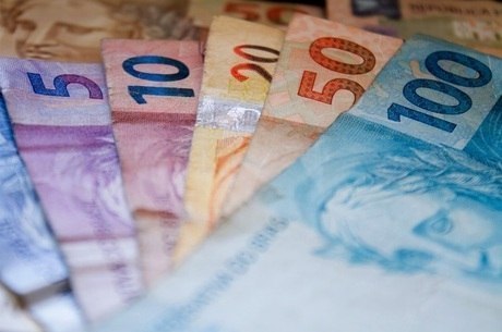 Crise fiscal ajuda a explicar PIB fraco, mostra estudo