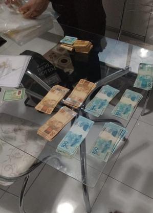 Polícia apreendeu  R$ 15 mil